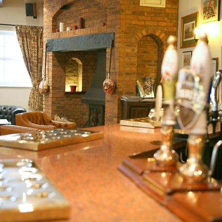 Fox & Hounds Country Hotel Chulmleigh Esterno foto