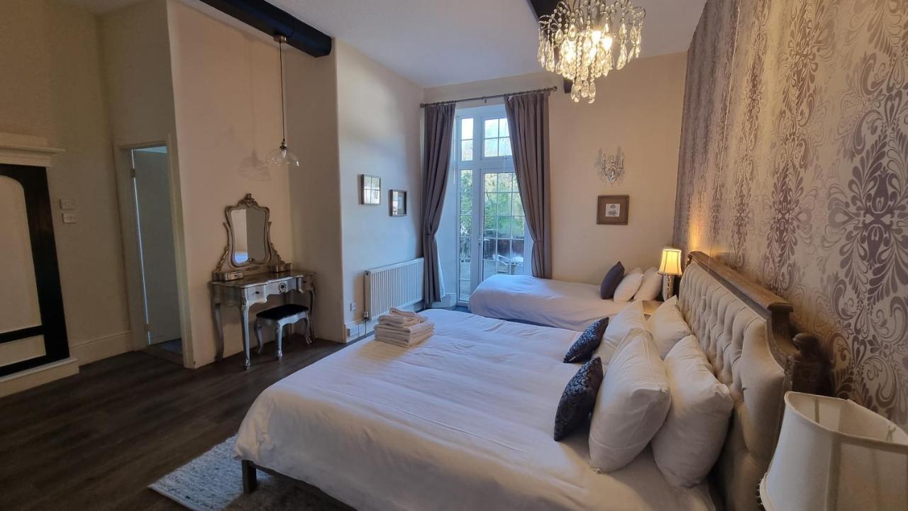 Fox & Hounds Country Hotel Chulmleigh Esterno foto