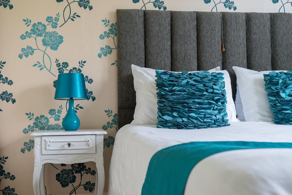 Fox & Hounds Country Hotel Chulmleigh Esterno foto