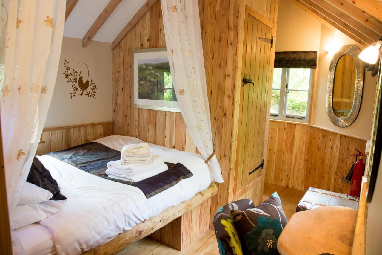 Fox & Hounds Country Hotel Chulmleigh Esterno foto